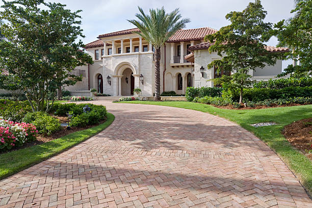 Best Driveway Paving Contractor  in Liberty Corner, NJ